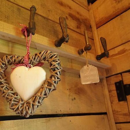 La Cabane Du Cerf Et Son Sauna Attre Luaran gambar