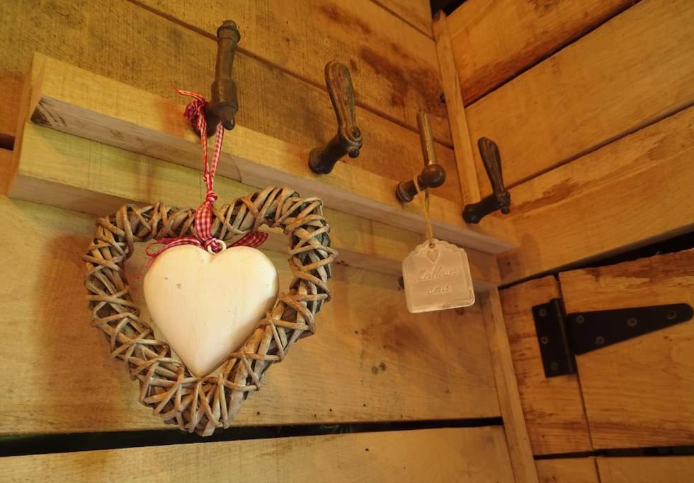 La Cabane Du Cerf Et Son Sauna Attre Luaran gambar